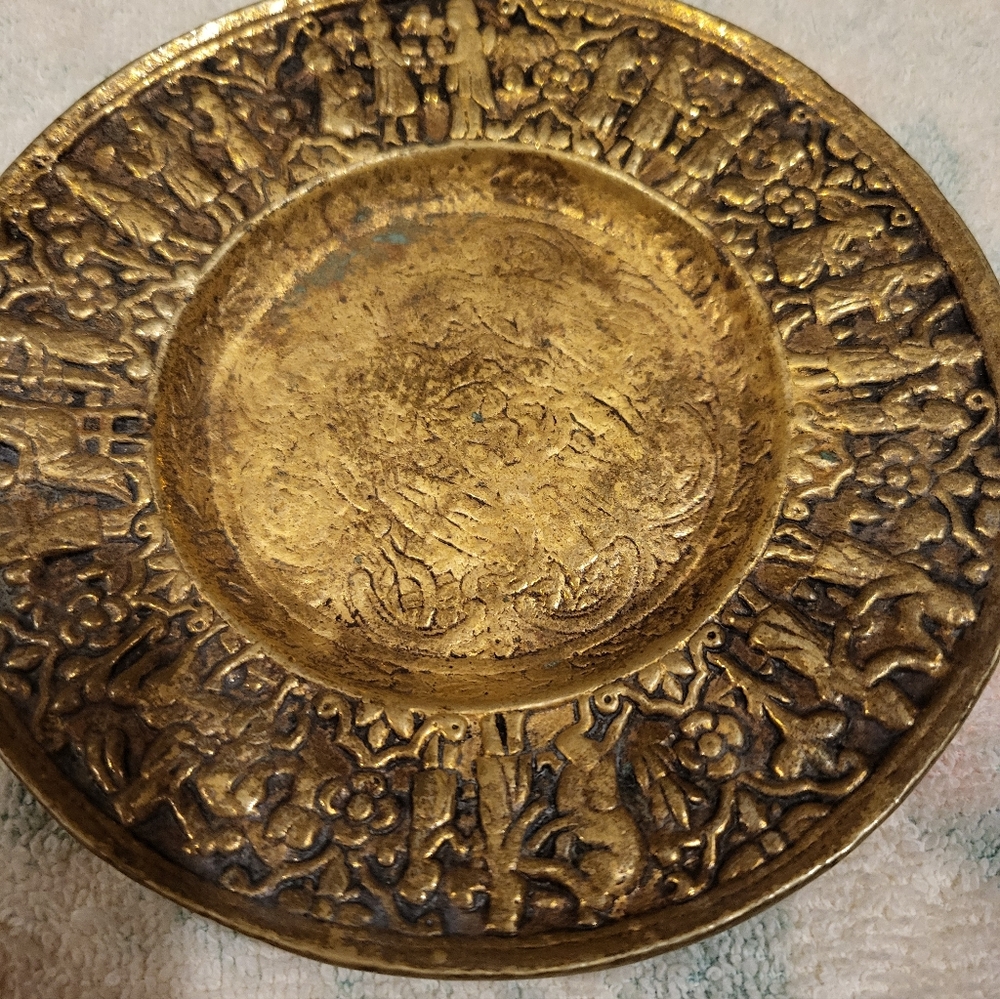 Handmade Turkish 5.5 In. Heavy Ornate Gold Decorative Plate - Picture 13 of 13